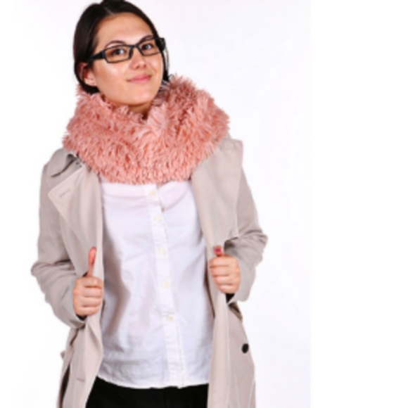 Fringed Soft Fur Infinity Scarf - Picture 3 of 4